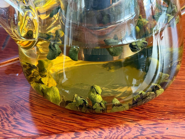 Load image into Gallery viewer, Ginseng Oolong brewed