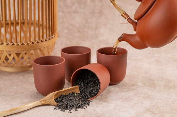 Load image into Gallery viewer, Lapsang Souchong Falcon - The China Teapot