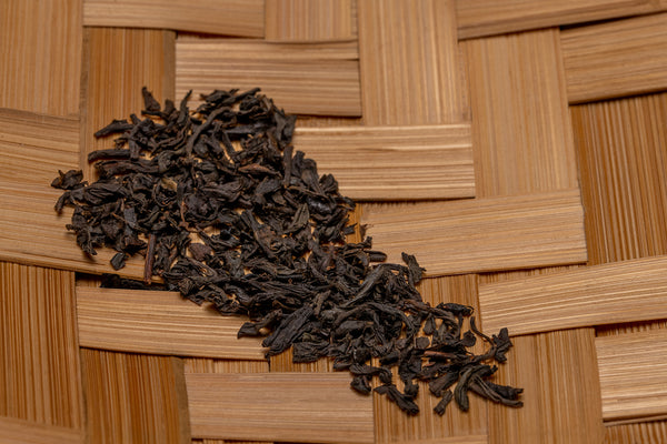 Load image into Gallery viewer, Pine Lapsang Souchong (Medium/Strong Smoke) - The China Teapot