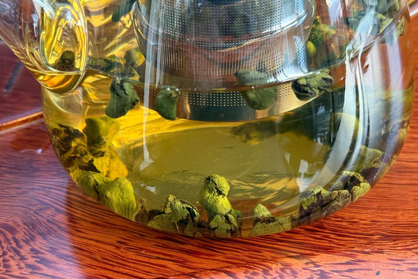Ginseng Oolong brewed