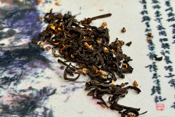 Osmanthus Black Tea Closeup