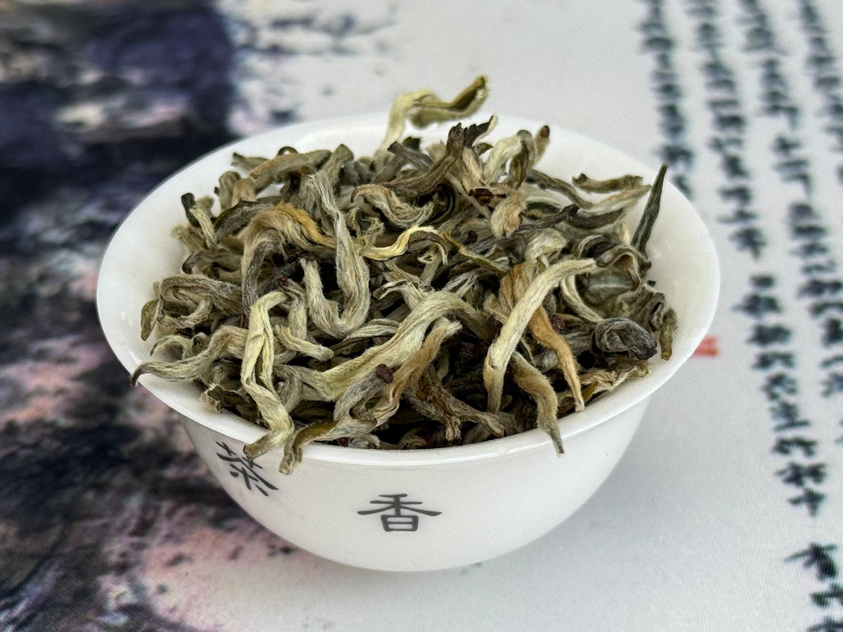 Snow Bud White Tea | Xue Ya Grade AAA | Chinese Tea – The China Teapot